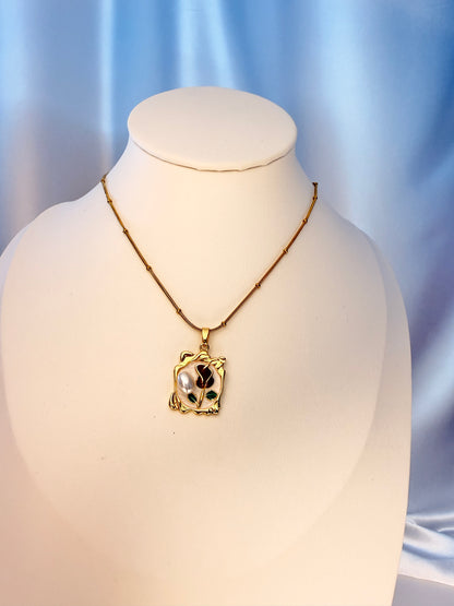 Noir Elegance Necklace