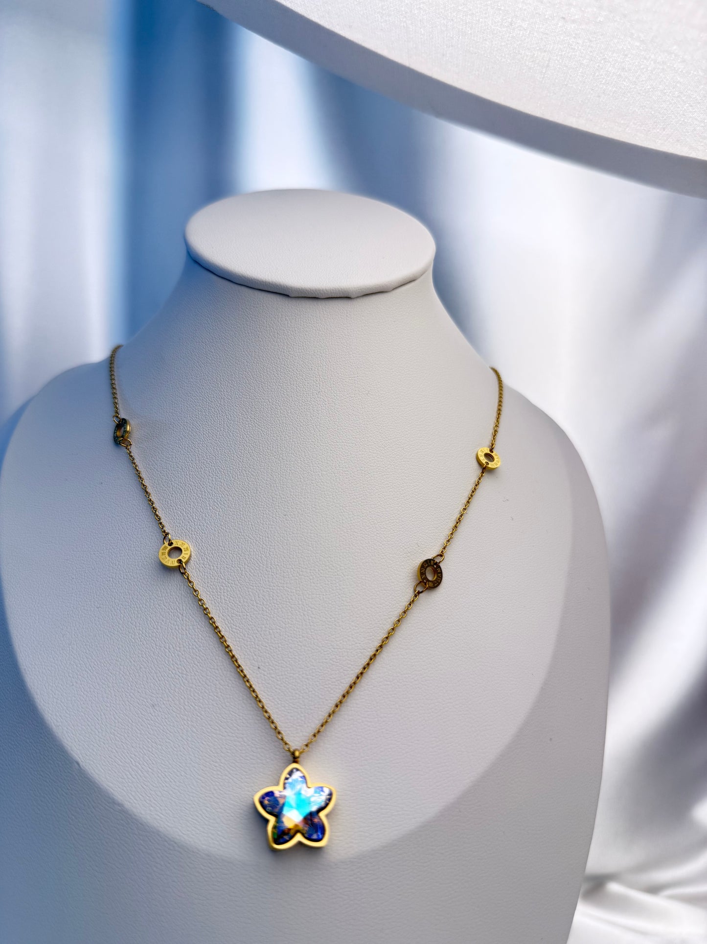 Luminous Star Necklace