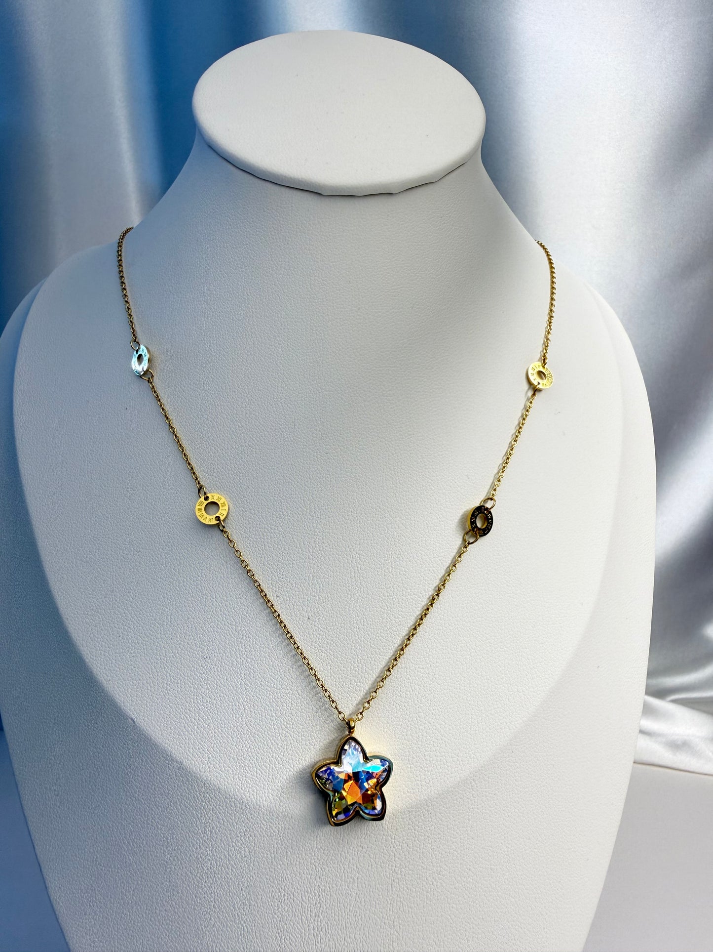 Luminous Star Necklace