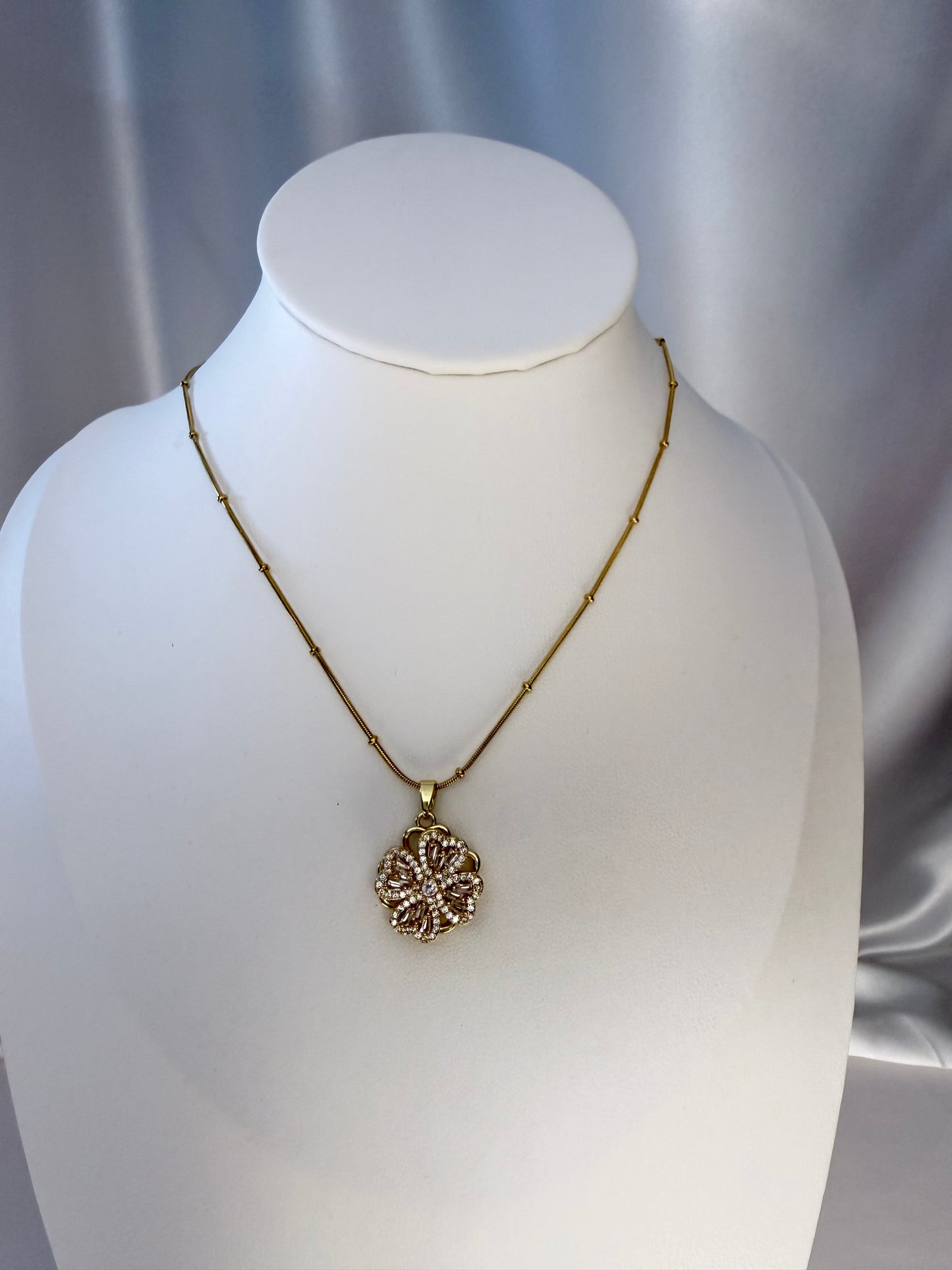 Shadow Bloom Necklace