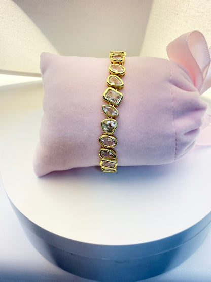 Royal Shapes Gold Bracelet
