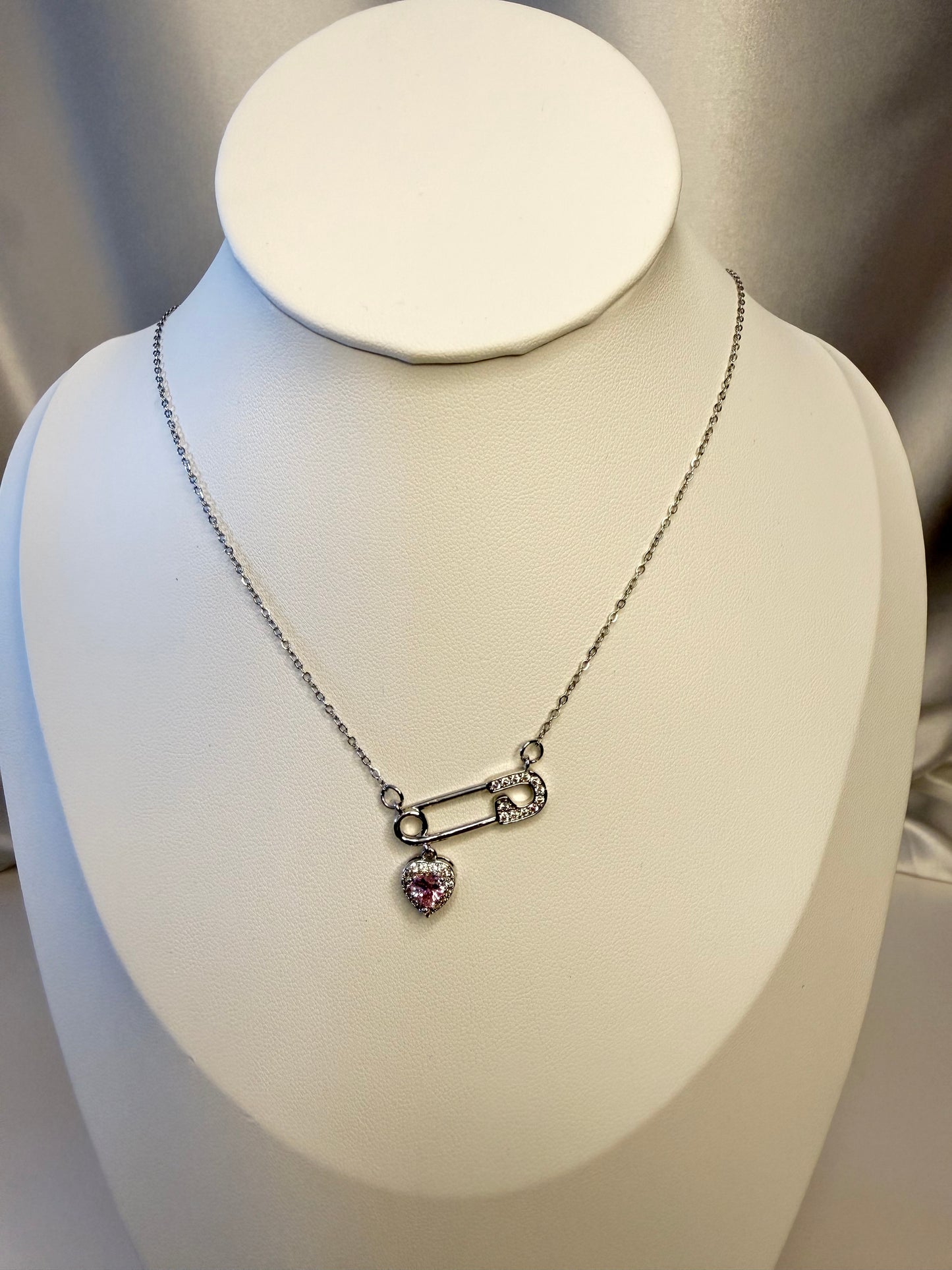 رمز الحماية والحب ✨