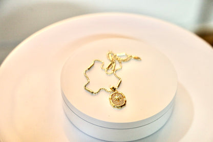 Stella Necklace