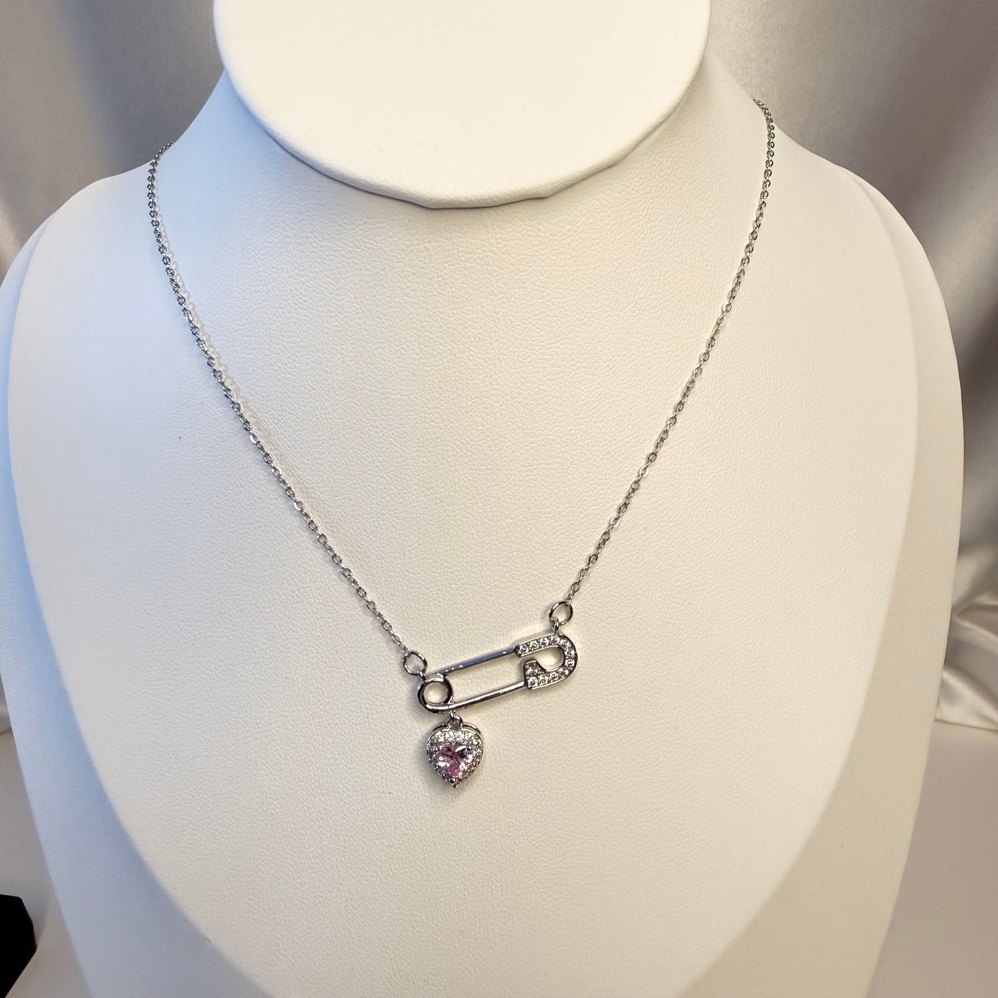 رمز الحماية والحب ✨