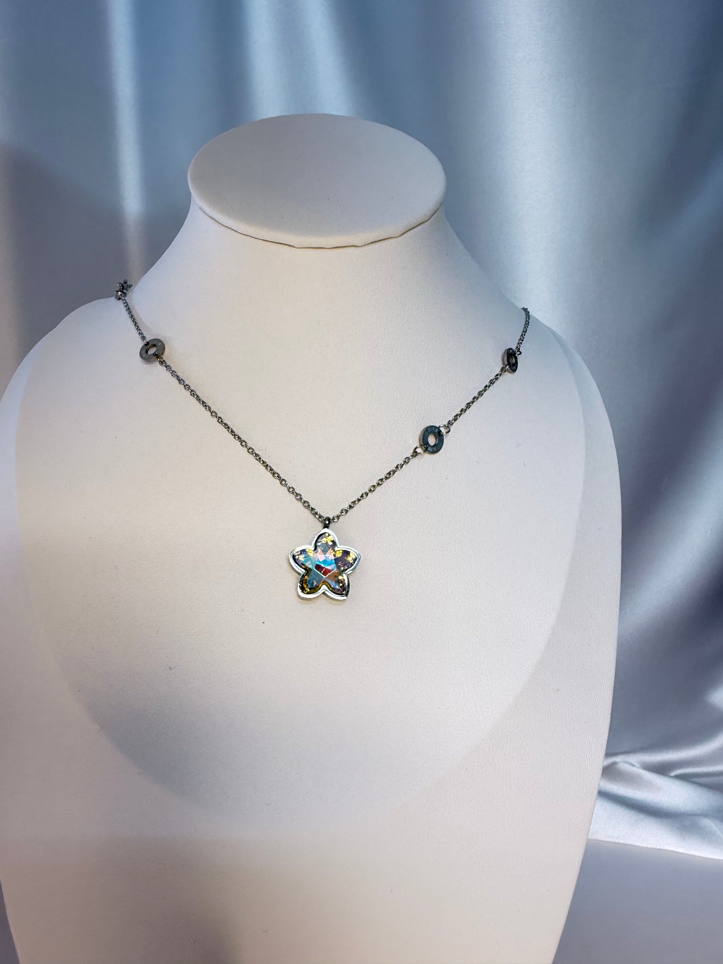 Luminous Star Necklace