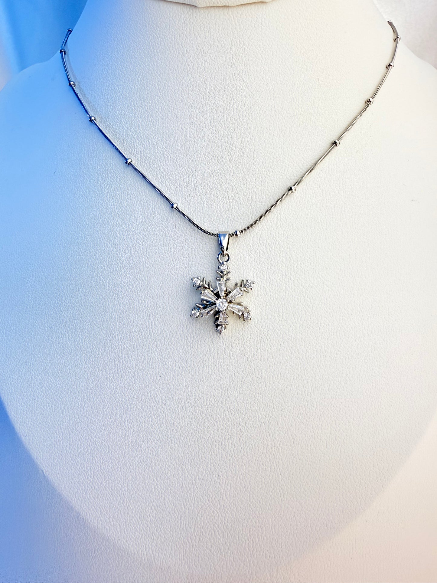 ندفة الثلج المرصّعة