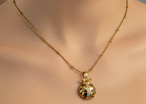 الحظ والفرح 🐞