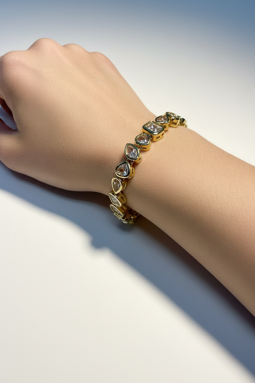 Royal Shapes Gold Bracelet