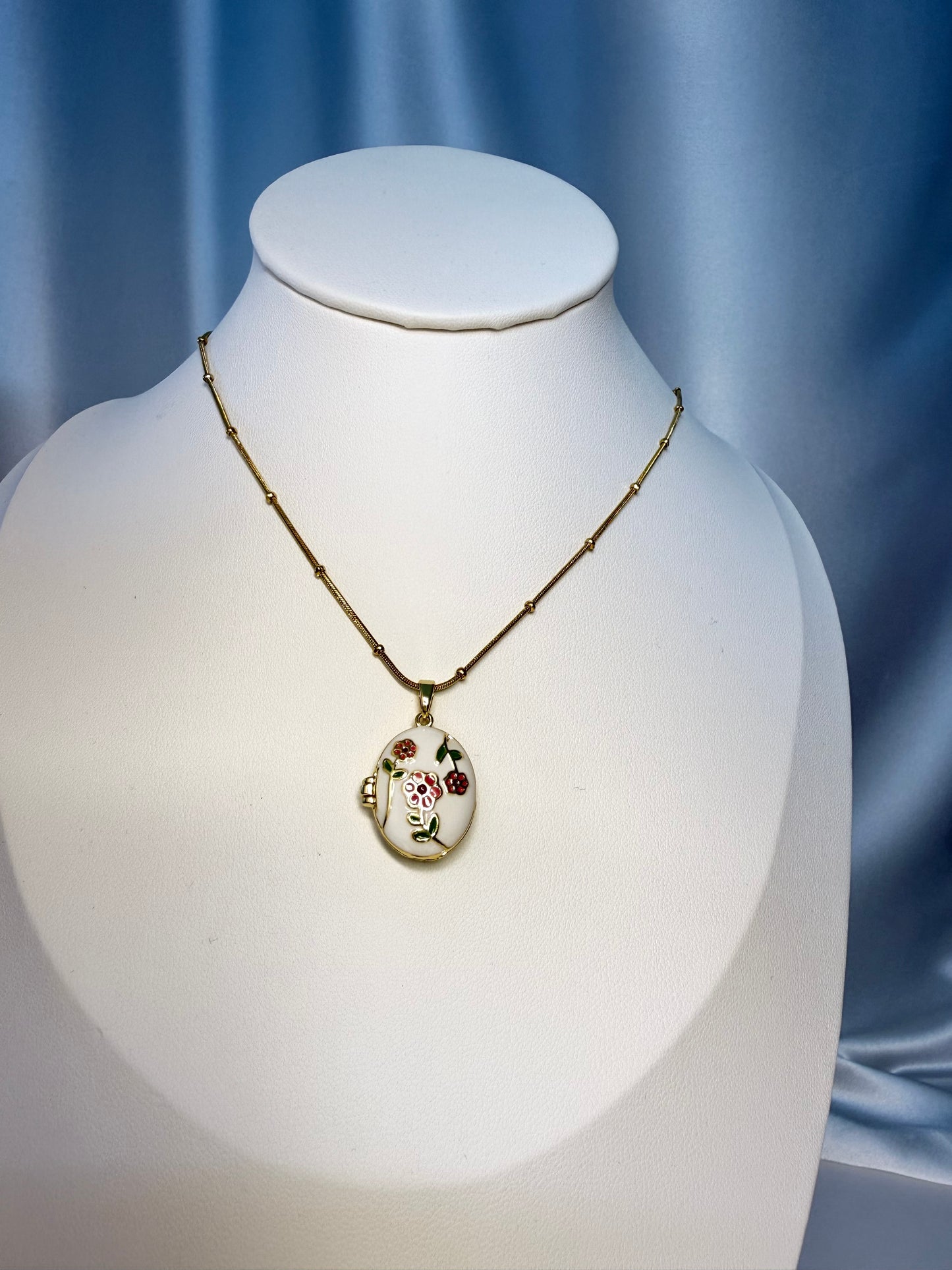 Serene Butterfly Necklace