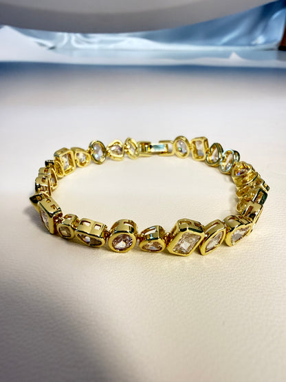 Royal Shapes Gold Bracelet
