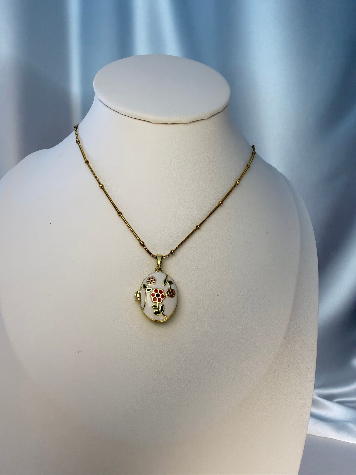 Serene Butterfly Necklace