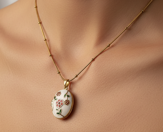 Serene Butterfly Necklace