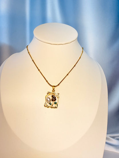 Noir Elegance Necklace