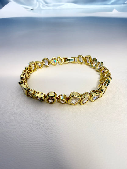 Royal Shapes Gold Bracelet