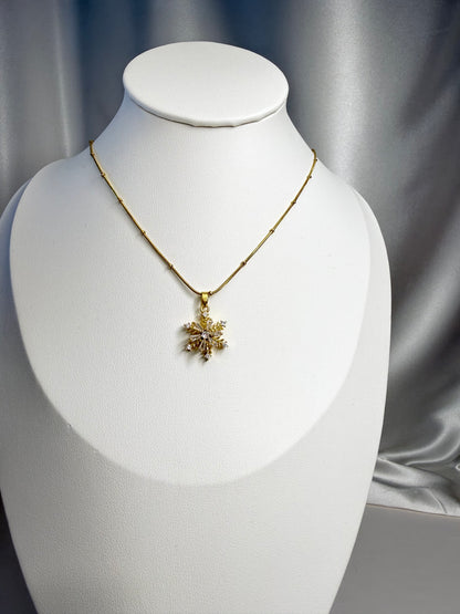 Winter Glow Necklace